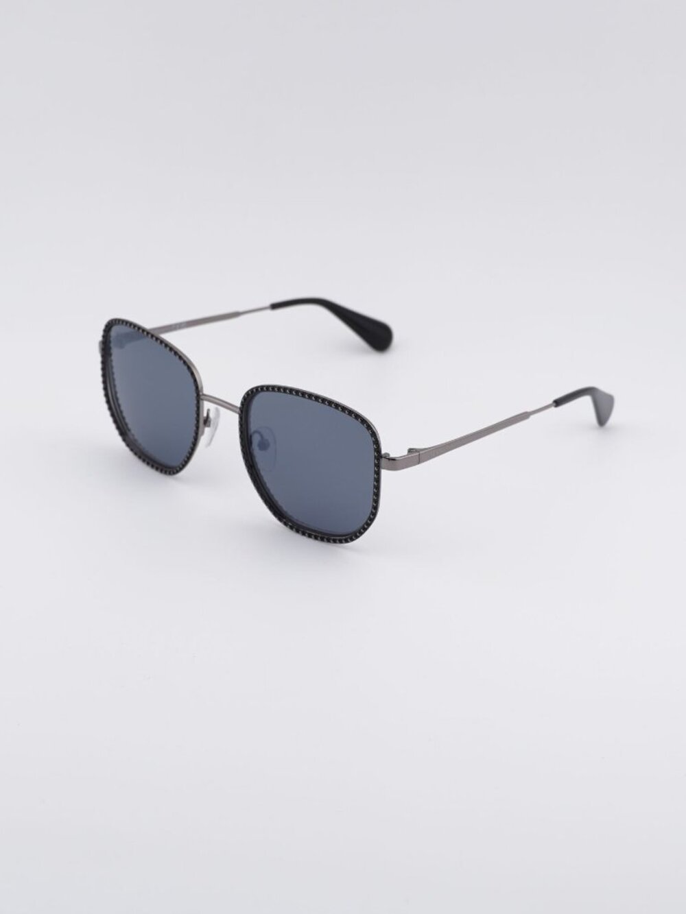 Max & Co MO0091 01A Sunglasses Black Square Frame, Smoke Lenses